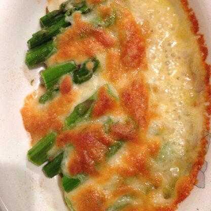 こんばんは☆
グラタン皿で、たっぷりチーズをかけました！  簡単でとても美味しかったです(*^^*)